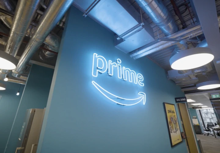 Amazon Prime illuminated sign